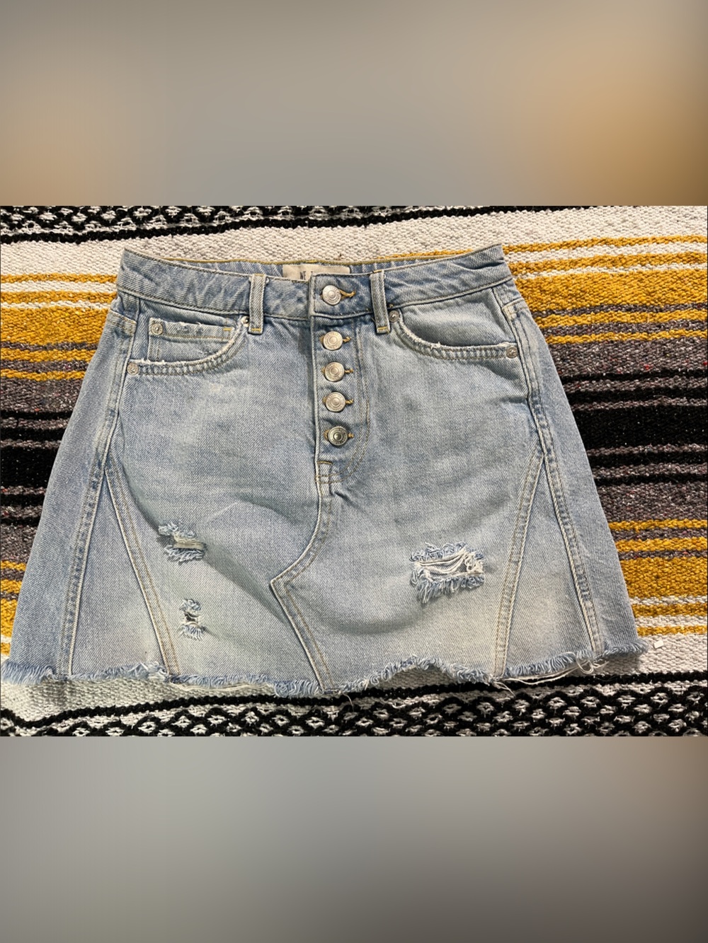 We The Free Light Blue Distressed Denim Mini Skirt size 24 waist